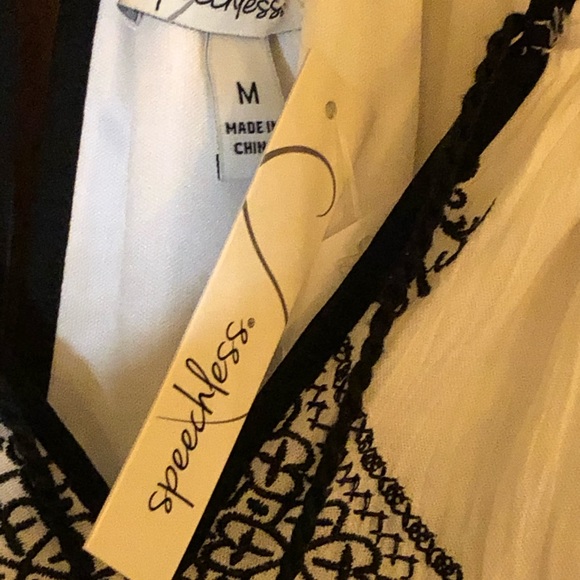 Speechless Beach Cover - Picture 3 of 5